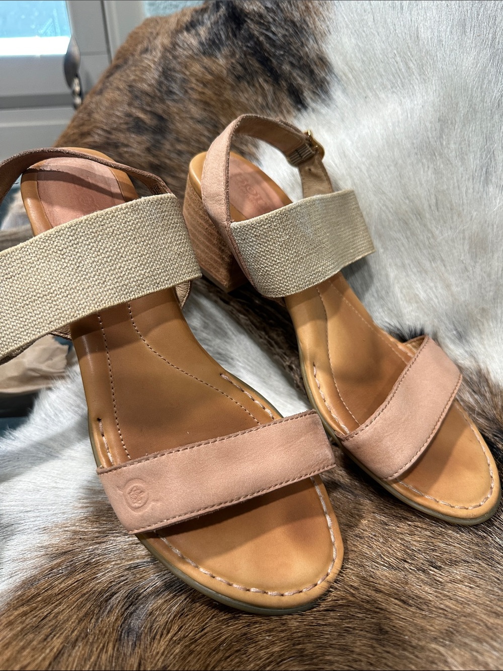 Born Heeled Sandal Sz 7